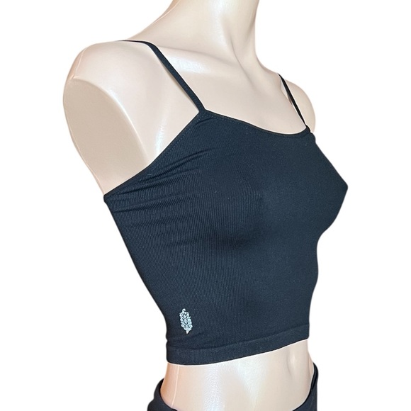 (B2)-Free People Movement Thin Strap Long Tank Top XS/S Black NWOT - Picture 1 of 4